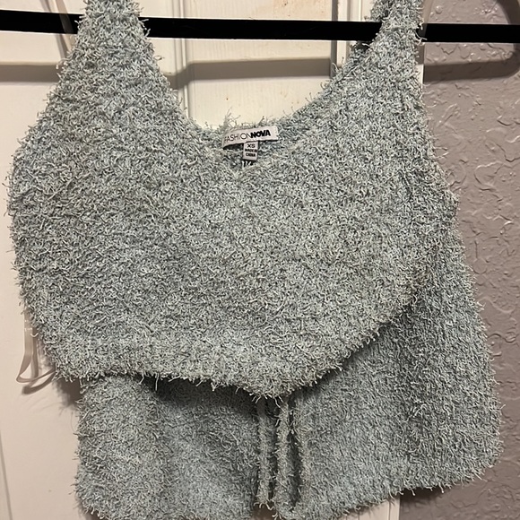 Fashion Nova Shorty Is A 10 Sweater Set - Light Blue Size XS - Picture 5 of 14